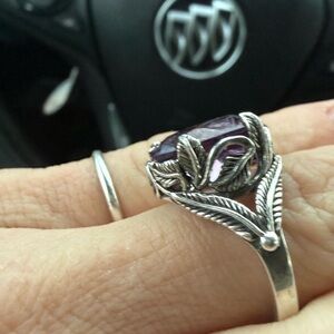 Vintage amethyst with 925  filigree grape leaf band ring size 8